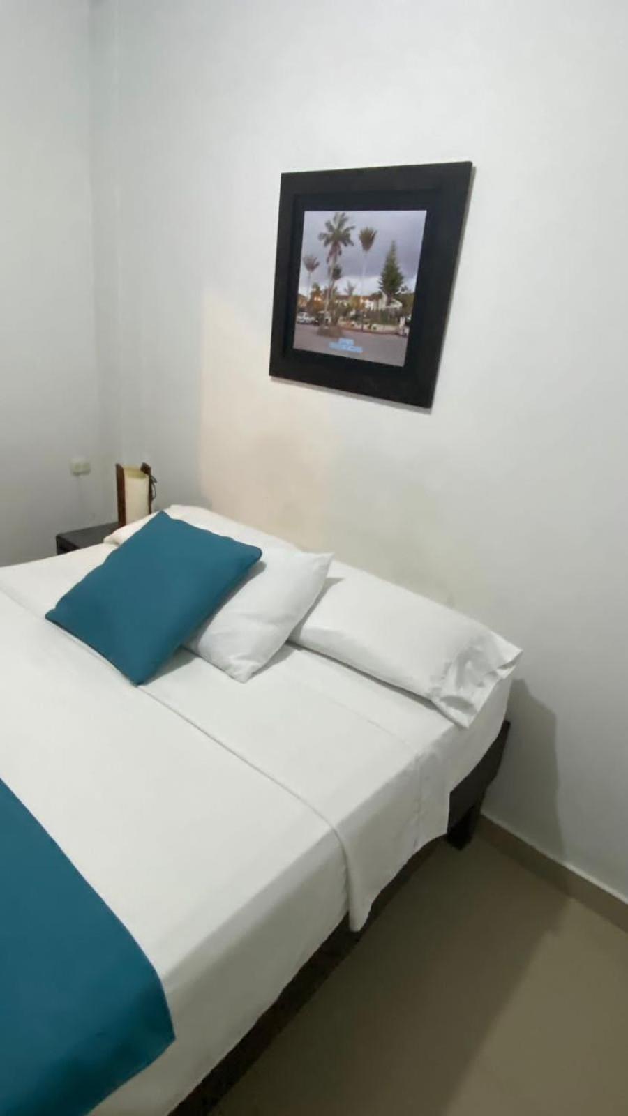 Hostal Bosque De Niebla Саленто Экстерьер фото