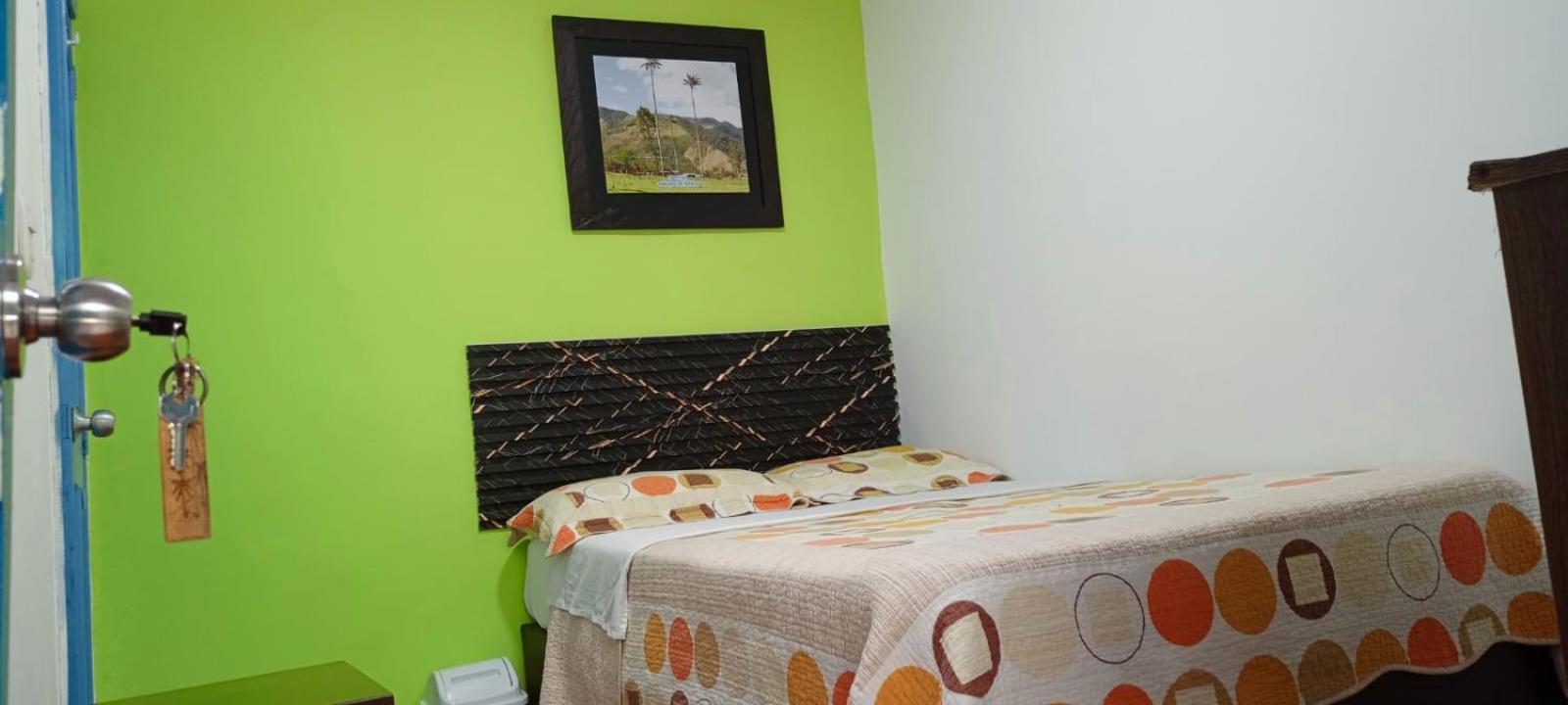 Hostal Bosque De Niebla Саленто Экстерьер фото