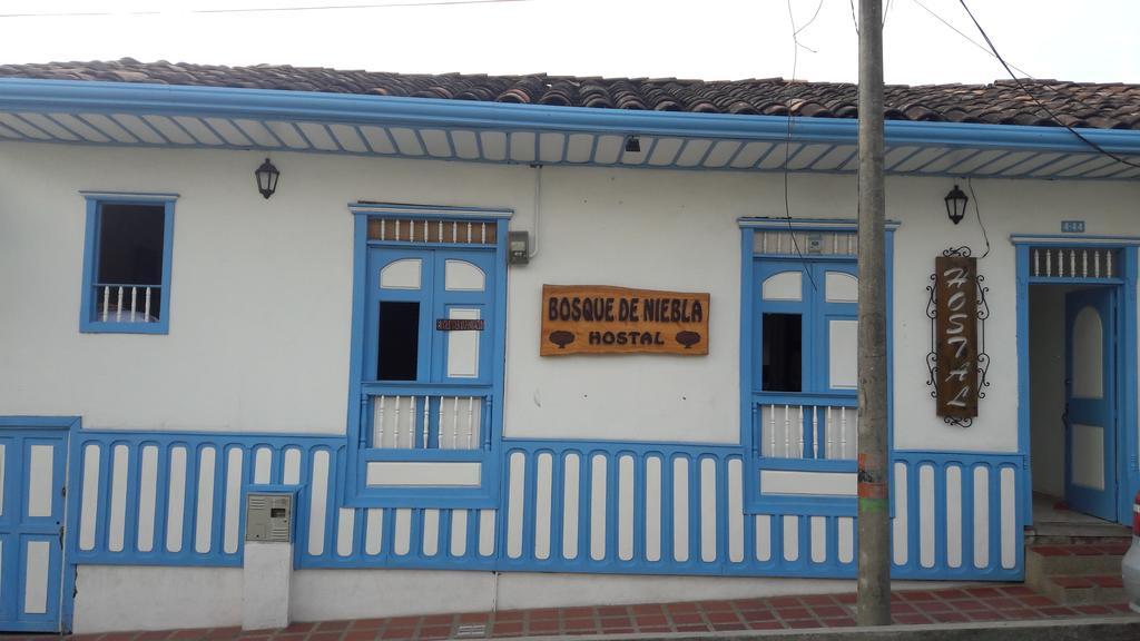 Hostal Bosque De Niebla Саленто Экстерьер фото